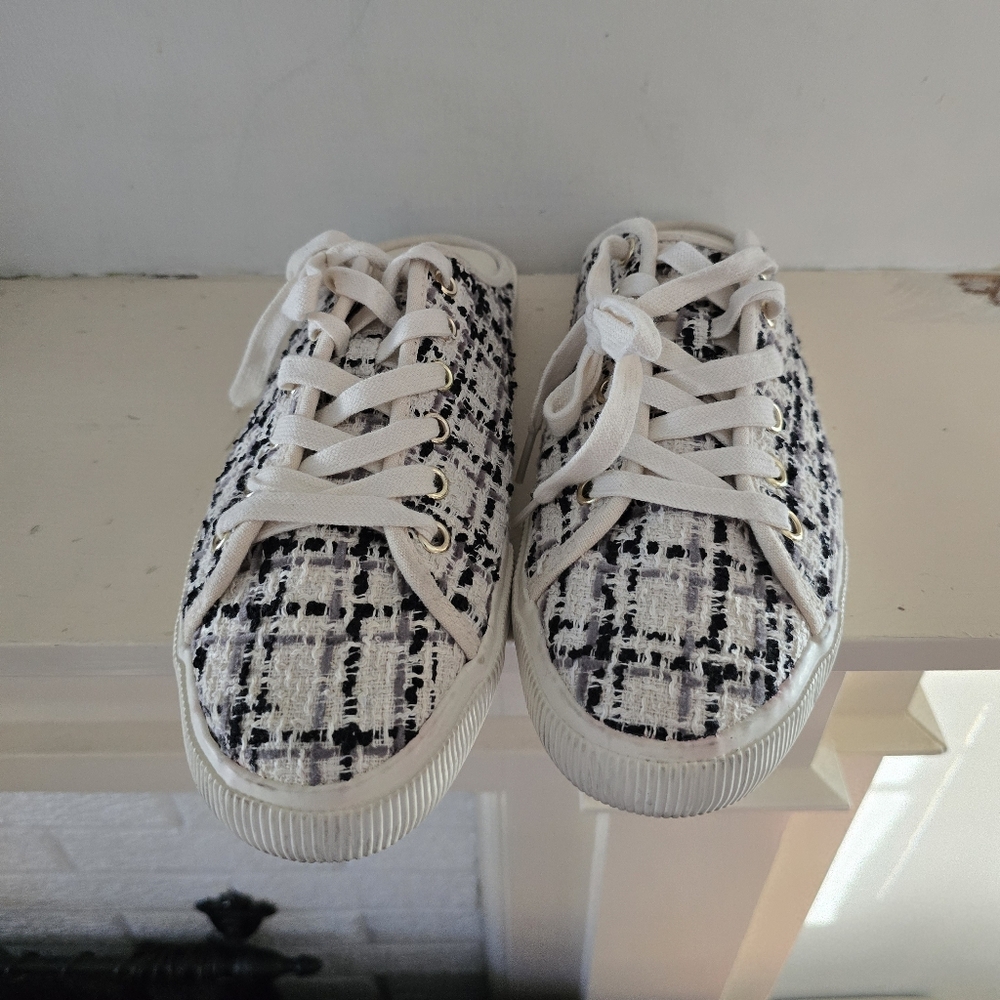 Zara Slip Ons Women's Tweed White and Black Shoes Athletic